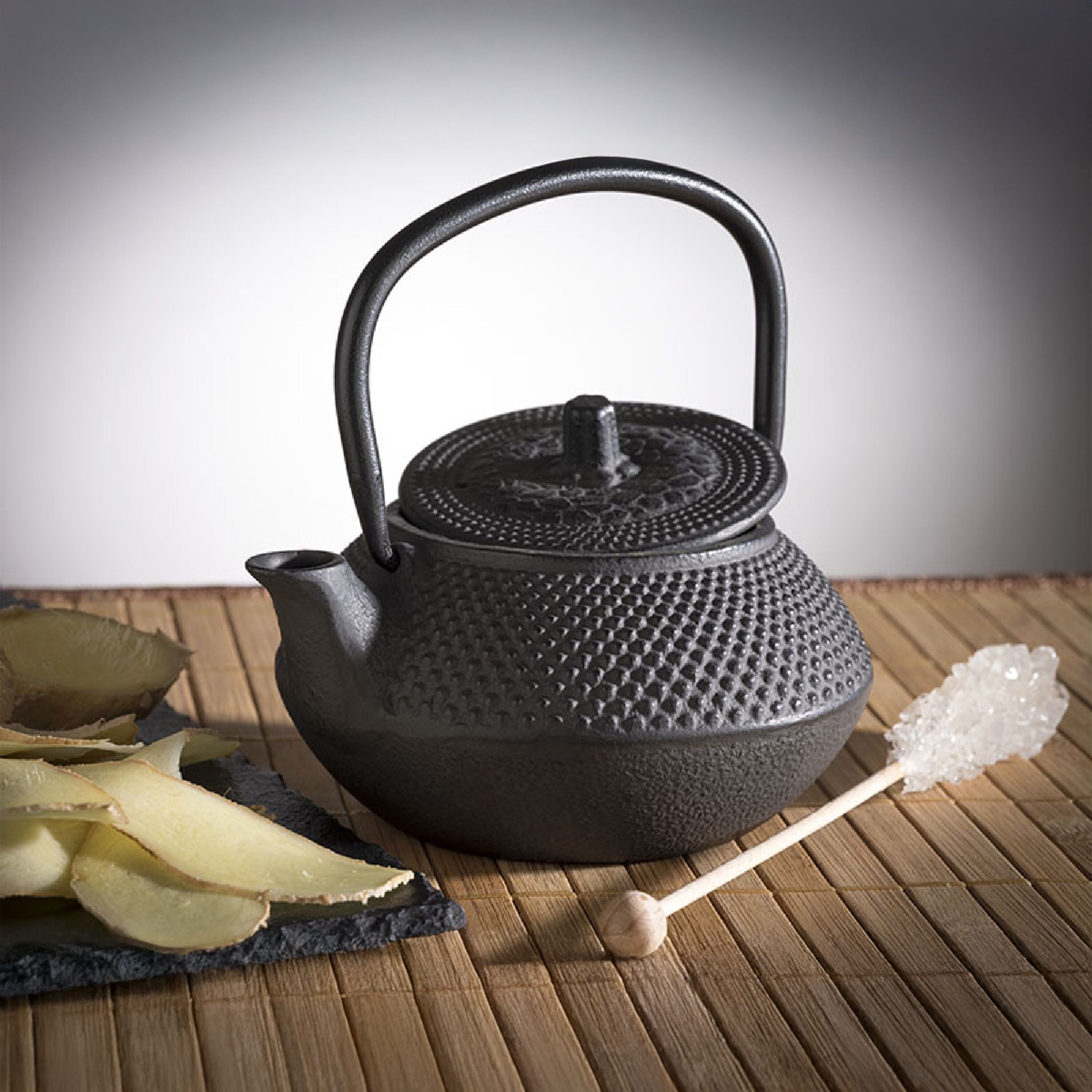 Teekanne Mila Pro 0,8 Liter Gusseisen